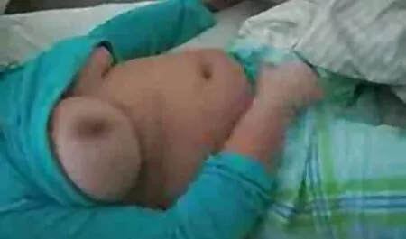 چک ماشین منجر ساندرا کانال سوپر خفن به اوج لذت جنسی.