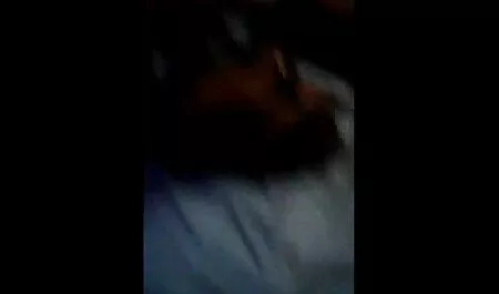 سکس با بیگانگان لینک کانال سوپر خارجی در یک XXX تقلید مسخره امیز
